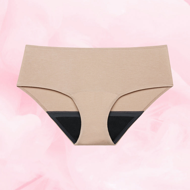 Premium Comfort Hipster Middels Mens Menstruser with full coverage and TENCEL™ Lyocell.
