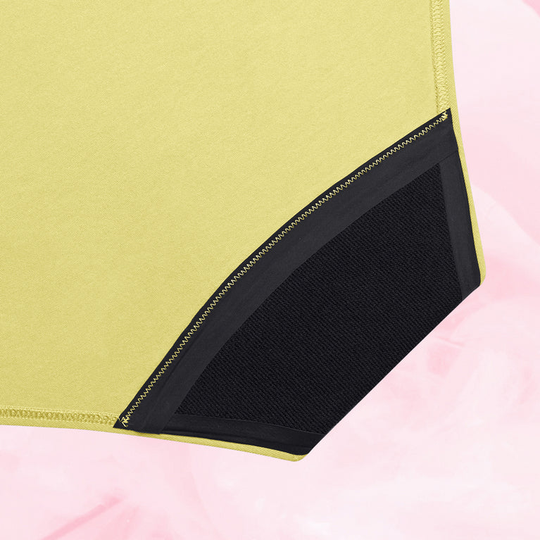 ComfortFit Essentials Hipster, breathable menstrual panties with ComfortFit design.