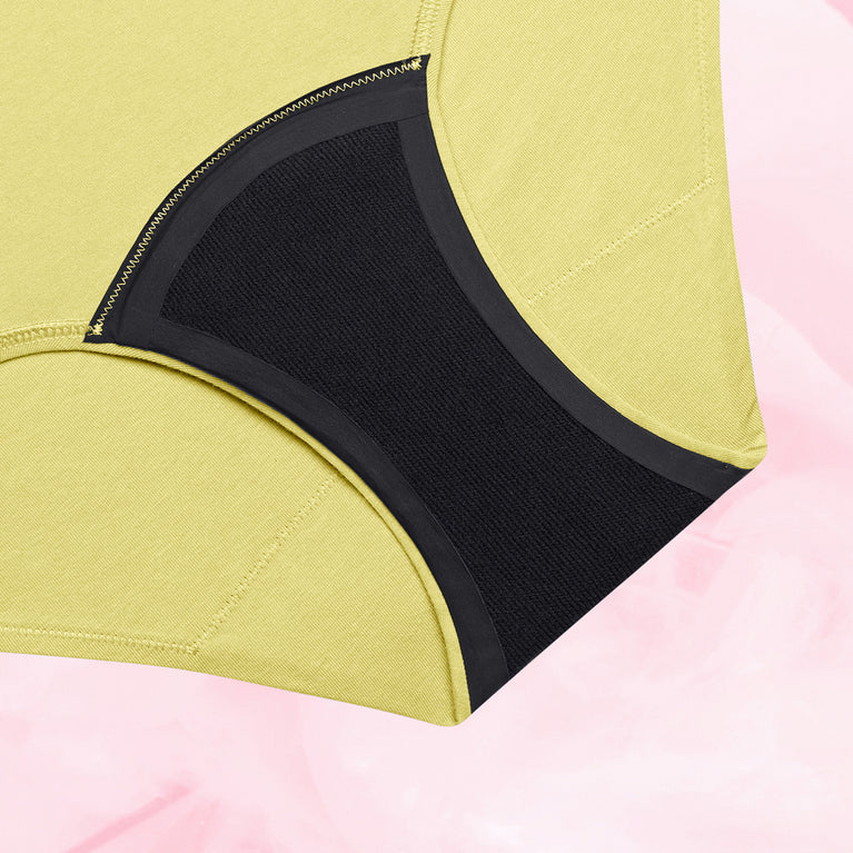 ComfortFit Essentials Hipster, breathable menstrual underwear with ComfortFit for light flow.