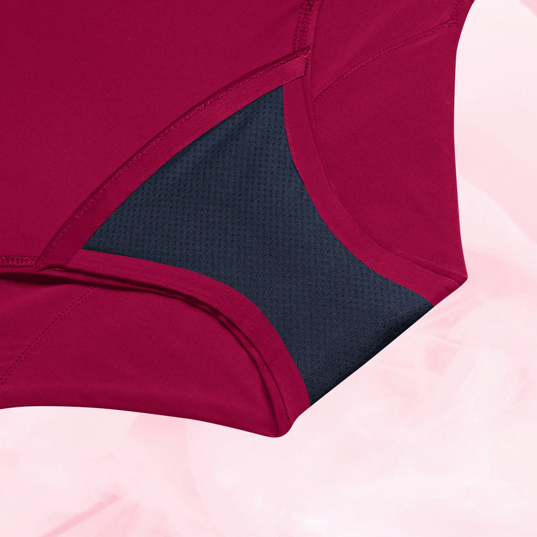 High Waist Dots Kraftig Mens Menstruse with high waist and side dots.