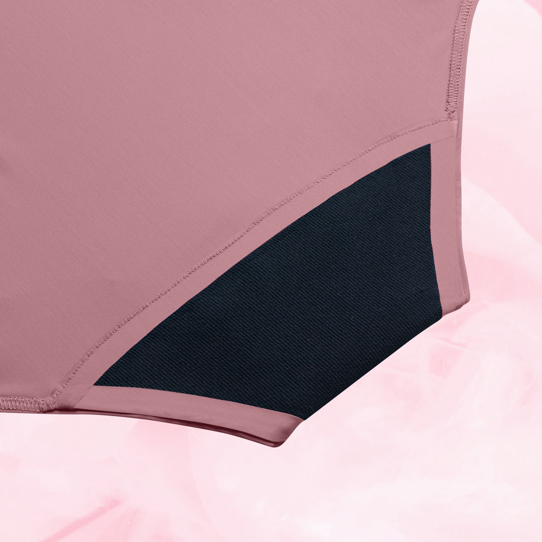 High Waist Middels Mens Menstruse with absorbent high-waist design.