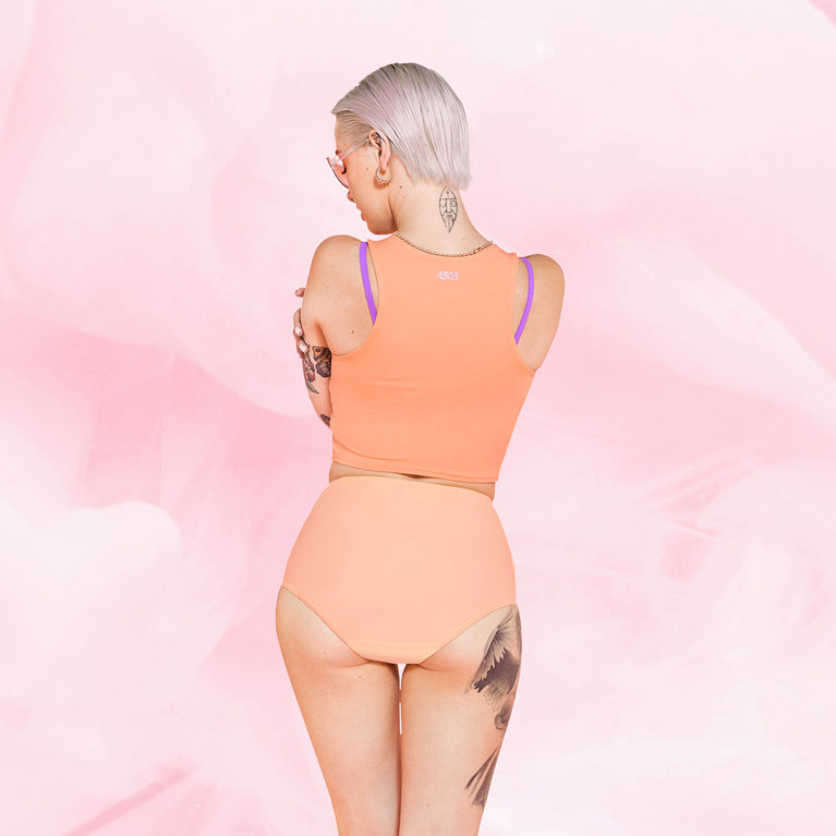 High Waist Dots Kraftig Mens Menstruse with high waist, dotted mesh sides.