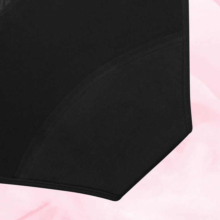 Teen Hipster Kraftig Mens Menstruse, reusable and absorbent menstrual underwear.