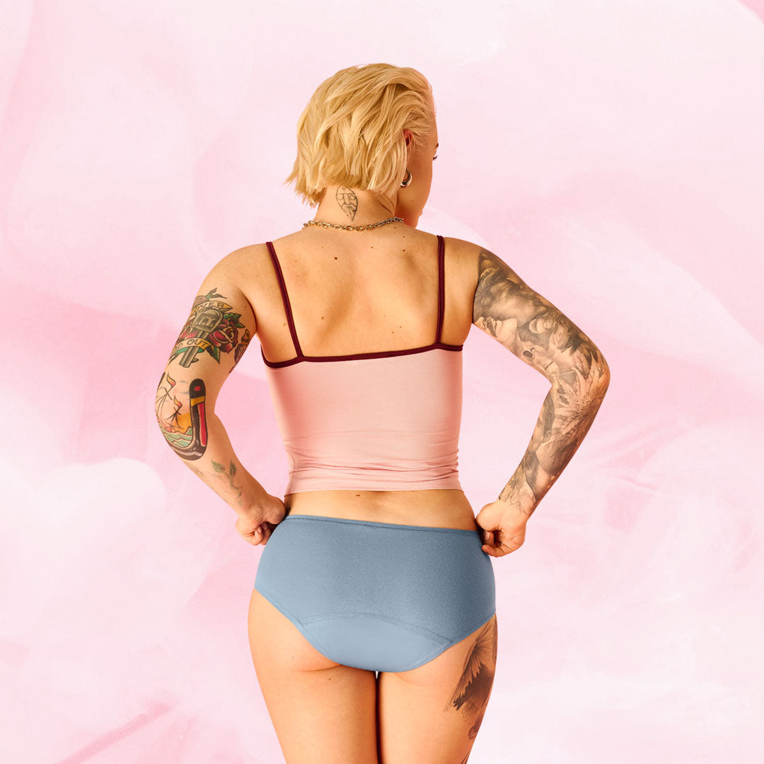 Period Underwear
      Kraftig menscomfortfit-essentials-hipster-heavy-menstruse