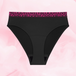 ComfortFit High Leg middels mens-truse med fuchsia linning, optimal absorpsjon.