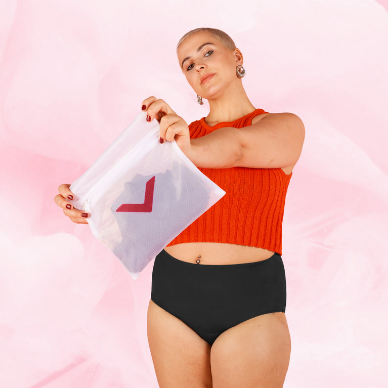 Vaskepose protects underwear in washing machine.