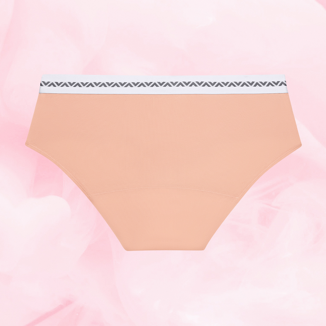 ComfortFit Essentials Hipster Logo menstrual underwear with high waist and sleek waistband.
