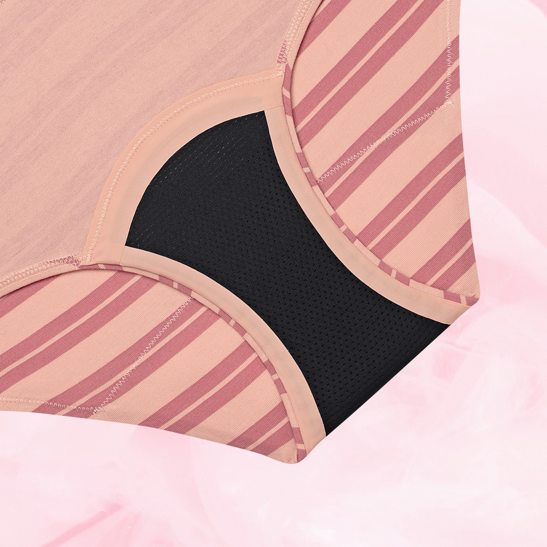 ComfortFit Essentials Hipster, breathable menstrual underwear with ComfortFit, OEKO-TEX®-certified.