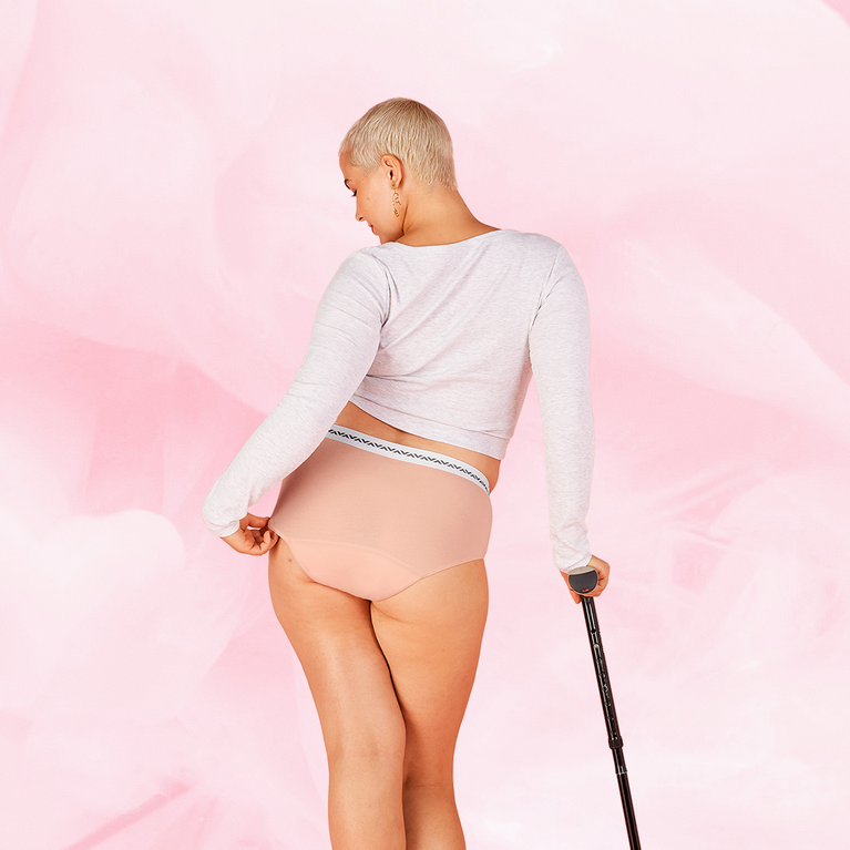 ComfortFit Essentials Hipster Logo menstrual underwear with high waist and sleek waistband.